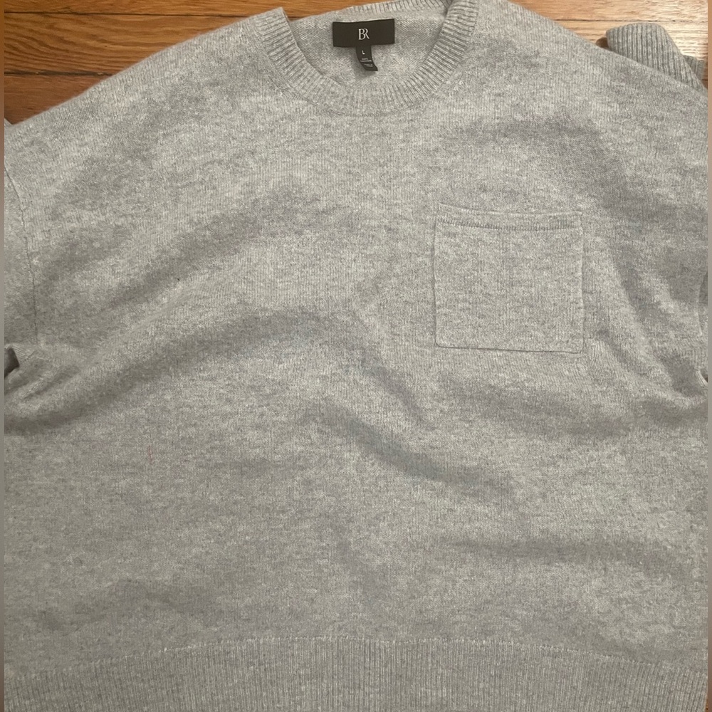 Banana Republic 100% Cashmere Sweater Gray